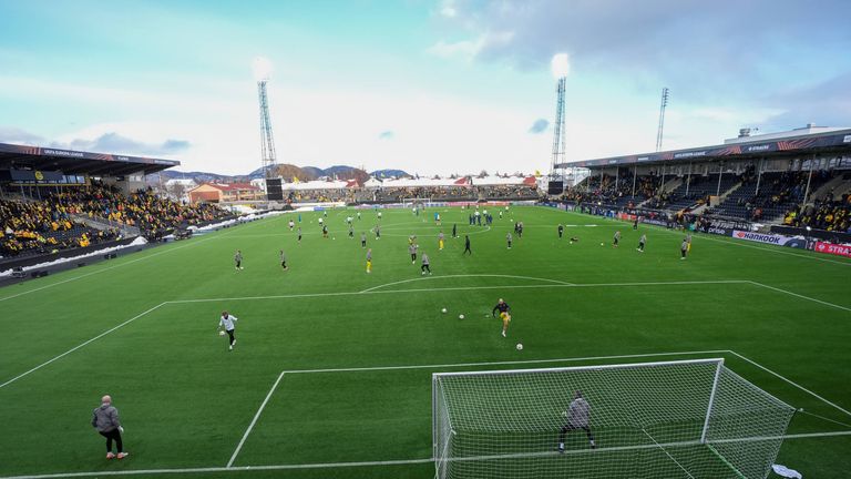 Players warm up before the start of the first leg quarter-final match in UEFA Europa League between BOD ../ Glimt and Lazio at Aspmyra Stadium in Bodo, Norway, Thursday 13 March 2025. (Lise ..serud/ NTB Scanpix via AP)